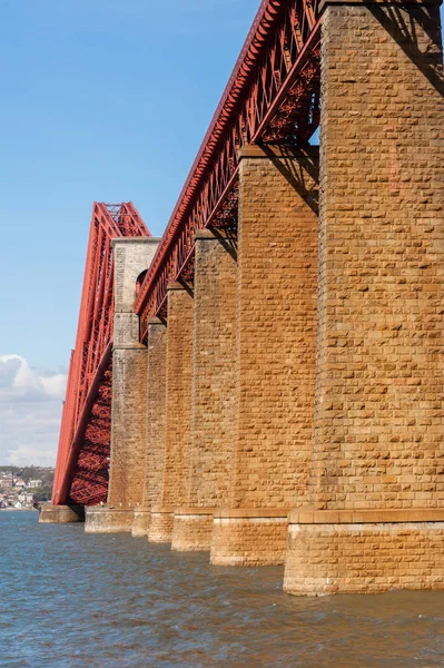 Veduta Della Riva Sud Del Forth Bridge Attraverso Firth Forth — Foto Stock