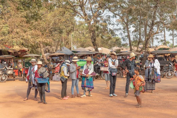 Siem Reap Cambodja Februari 2019 Mensen Die Ambachtelijk Werk Toeristische — Stockfoto