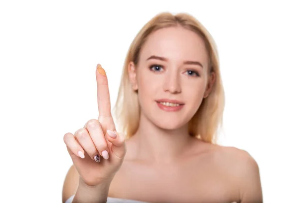 Fokus Auf Kontaktlinse Finger Der Jungen Frau Junge Frau Mit — Stockfoto