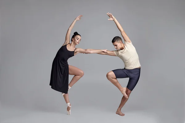 Dance duo – snímky, stock fotografie a obrázky bez autorských poplatků |  Shutterstock