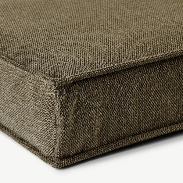 Dikiş ve kumaş dokusunu vurgulayan döşenmiş mobilya parçasının ayrıntıları