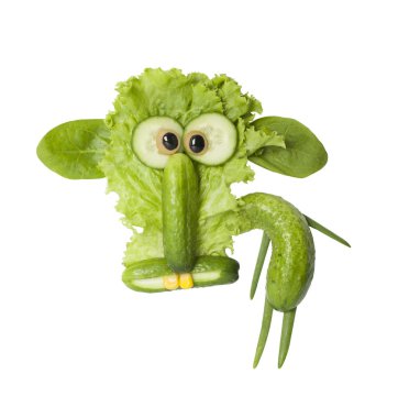 Taze yeşil sebze ile yapılan komik koyun