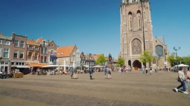 Delft, Hollanda, 2018 olabilir: Nieuwe Kerk bir Delft şehir kilisesidir. Şehrin ana Meydanı belediye binasının önünde yer alan