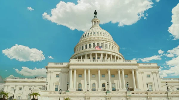 Over the famous Capitol building in Washington, DC — Stock Photo, Image