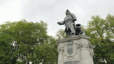 Norveç, Oslo 'da Amiral Peter Tordenskjold' un heykeli