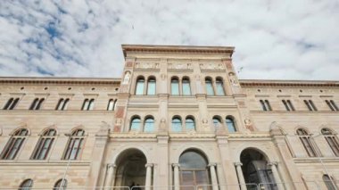 Stockholm, İsveç, Temmuz 2018: İsveç Ulusal Müzesi'nin binası İsveç'in en büyük güzel sanatlar müzesidir