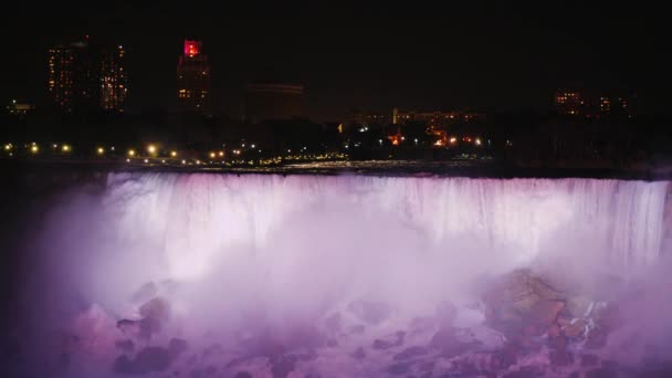 Unglaubliche Niagarafälle mit abendlicher Beleuchtung — Stockvideo