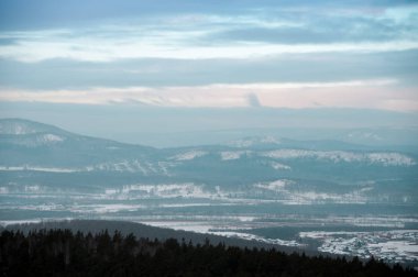 Kış manzara dağlar Rusya, Chelyabinsk bölgesi