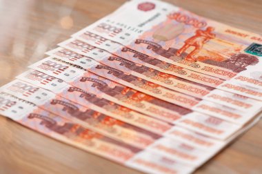 5000 rubly Rus banknotlar