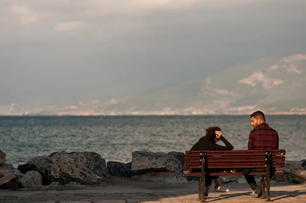 Iskenderun Hatay Turquia Novembro 2016 Jovem Casal Homem Uma Mulher — Fotografia de Stock