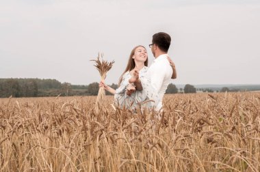 Buğday Tarlasında Aşk Hikayesi
