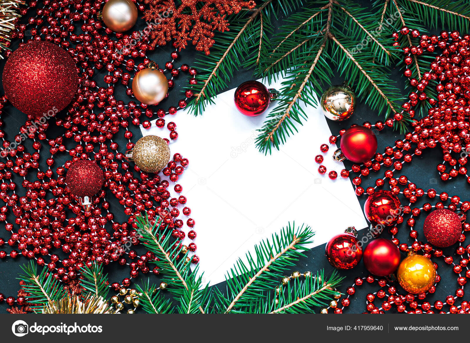 Weihnachtsbaum Und Dekoration Fur Das Neue Jahr Tannenzweig Rot Und Gold Bauble Auf Schwarzem Weihnachtshintergrund Winterzeit Raum Fur Text Weisser Quadratischer Rahmen Flache Lage Stockfotografie Lizenzfreie Fotos C Mash3r 417959640