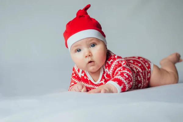 Beau Bébé Costume Noël Sur Fond Blanc — Photo