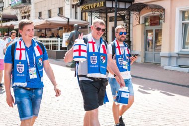 Nizhny Novgorod, Rusya Federasyonu-Haziran 24, 2018: futbol hayranları geldi Nijniy Novgorod için Dünya Kupası için. Hayranları onların countr temsil eder.