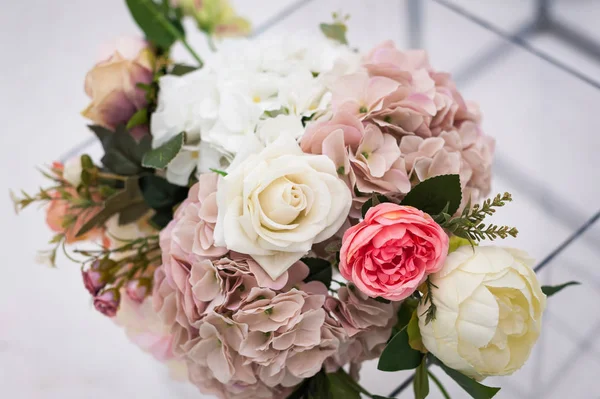 Bouquet exuberante para o casamento da noiva — Fotografia de Stock