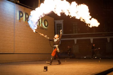 Nizhny Novgorod, Rusya-20 Nisan 2019: piroteknik festivali 