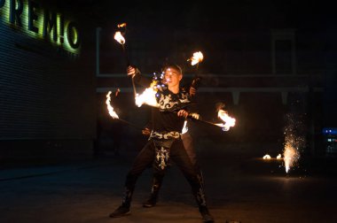 Nizhny Novgorod, Rusya-20 Nisan 2019: piroteknik festivali 