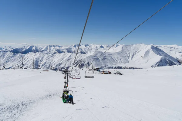 Gudauri Georgia 2016 People Climbing Ski Lift Gudauri Georgia — 스톡 사진