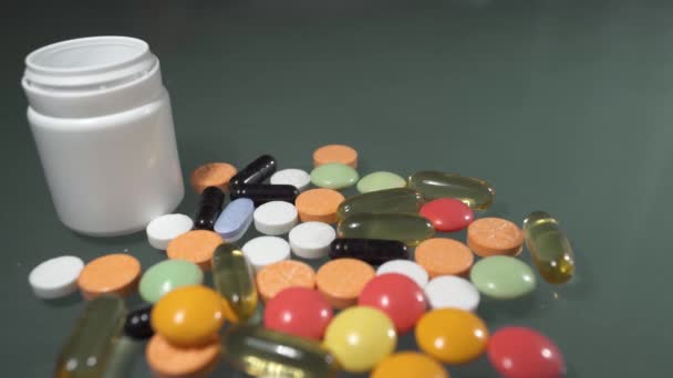 Prescription drug pillen — Stockvideo