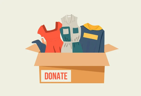 Коробка Пожертвований Различной Одеждой — стоковое фото