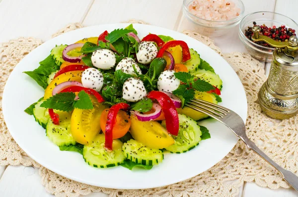 Salad with fresh vegetables and chia seeds — Stock Photo, Image