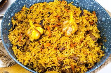 Tavada kuzu ile yapılan hazırlık