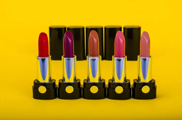 Set of lipsticks of different colors and shades for make-up — Stock Photo, Image