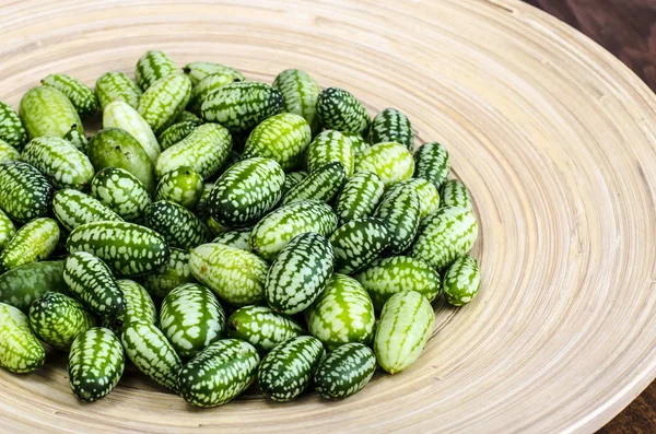 Frutas de Melothria, comida vegetariana — Fotografia de Stock