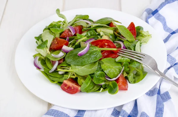 Konzept Der Gewichtsabnahme Gesunder Lebensstil Leichter Salat Aus Frischem Gemüse — Stockfoto