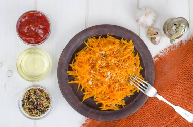 Lezzetli sağlıklı diyet kabak salatası.