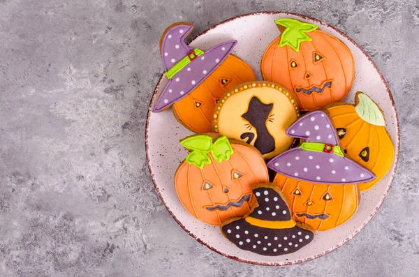Homemade gingerbread with pictures for Halloween — Stock Photo, Image