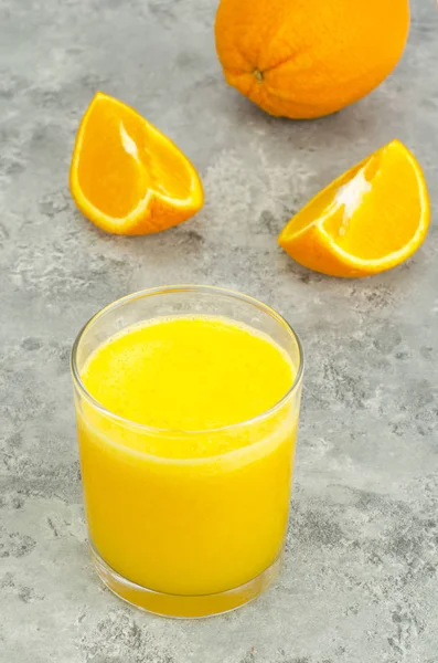 Fresh orange juice with pulp, healthy food. — Stock Photo, Image