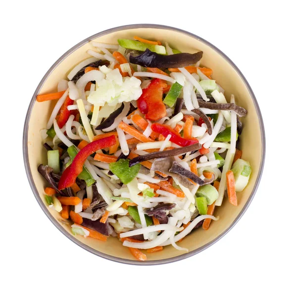Смешать овощи с китайскими грибами в миске на светлом фоне — стоковое фото