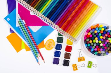 Okul eşyaları ve öğrenci aksesuarları. Stüdyo Fotoğraf