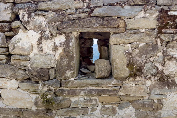 Textura Patrón Fondo Viejo Muro Marrón Piedra Natural Con Ventana — Foto de Stock