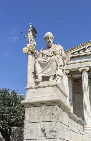 Cidade Atenas Grécia 2018 Paisagem Urbana Esculturas Perto Academia Ciências — Fotografia de Stock