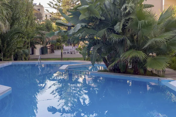 El primer plano de la piscina — Foto de Stock