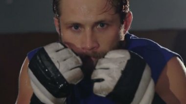 Tekme kamera Studio eğitim acımasız terli ücretsiz fighter. Yavaş yavaş