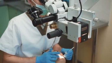 Özel intraoral onay ile diş tedavi kızdır. 4k