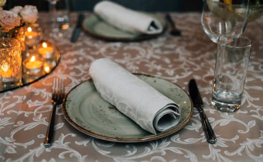 Festival tablo ayarı. İç dekor