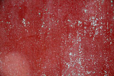 cam üzerine kırmızı su damlaları