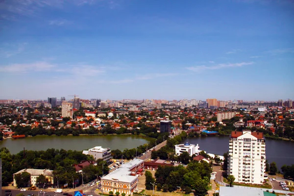 Krasnodar şehrinin güzel manzarası — Stok fotoğraf