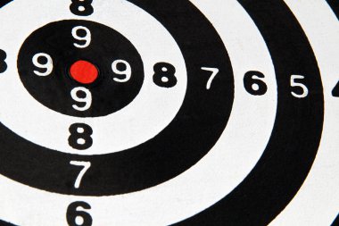 Beyaz bir arka plan üzerinde İngiltere bayrakları bir oyun