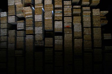 Arka arkaya chipboard'lar. Ev mobilyaları. Parçacık Panosu Ocakları