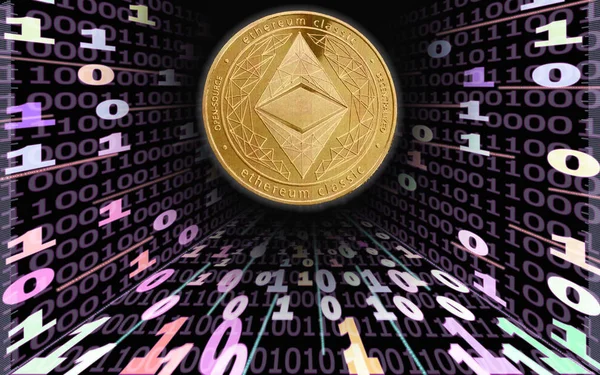 Zlatá Kryptografická Mince Ethereum Classic Pozadí Binárního Kódu Tunely Energií — Stock fotografie