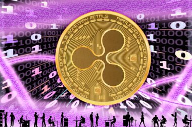 Altın Kripto Sikke dalgalanma, enerjileri ile tüneller ile İkili kodun fon karşı. Ofisteki insanların siluetleri.