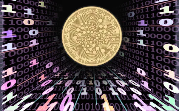Gold Crypto Coin Iota Фоне Двоичного Кода Туннелями Энергией — стоковое фото