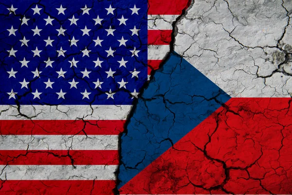 미국과 체코의 국기가 찢어진 있습니다 사이의 협력이라는 개념이죠 렌더링 — 스톡 사진