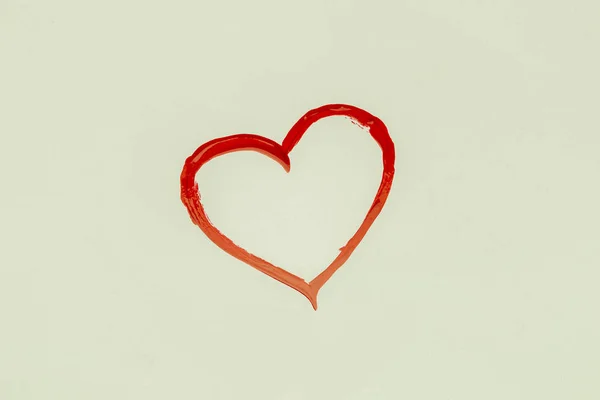 Corazón Pintado Con Laca Roja Imagen Fondo Tonificada — Foto de Stock