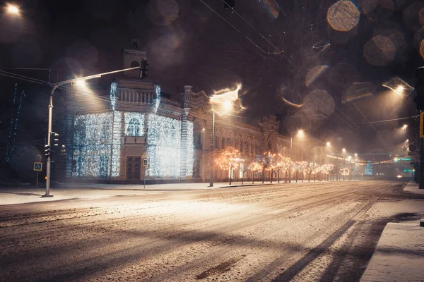 Snow Covered Decorated Streets City Winter — Stock Photo, Image